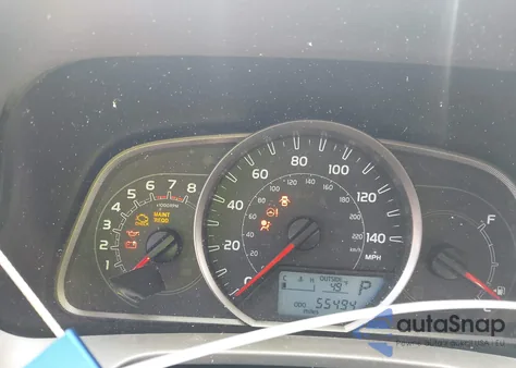 2015 Toyota Rav4 Xle z USA, uszkodzony, nr VIN 2T3WFREV8FW160004